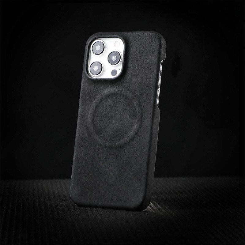 iPhone Leather Case (1)