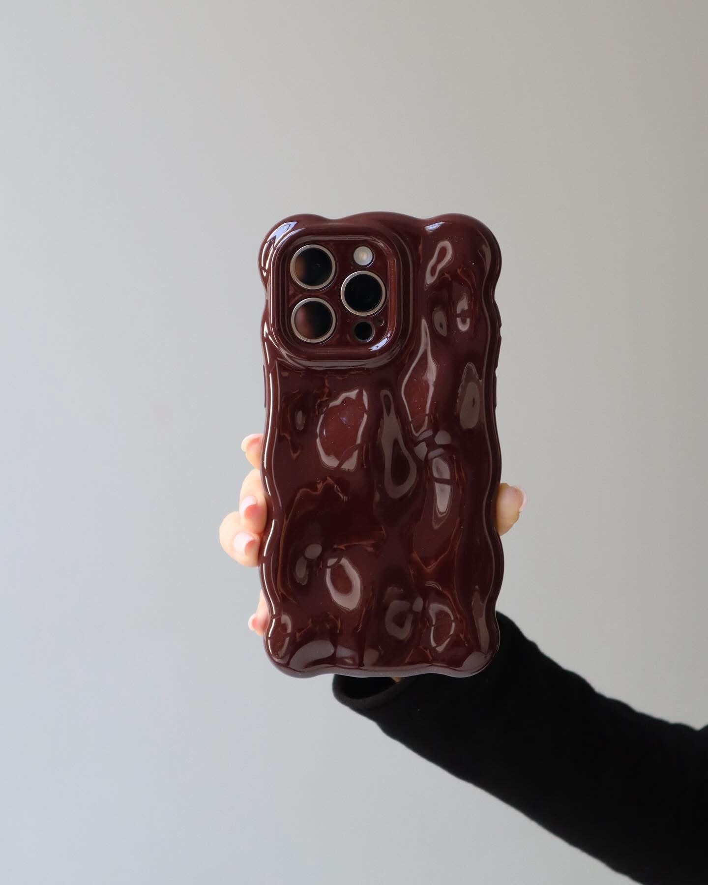 burgundy, wavy phone case
